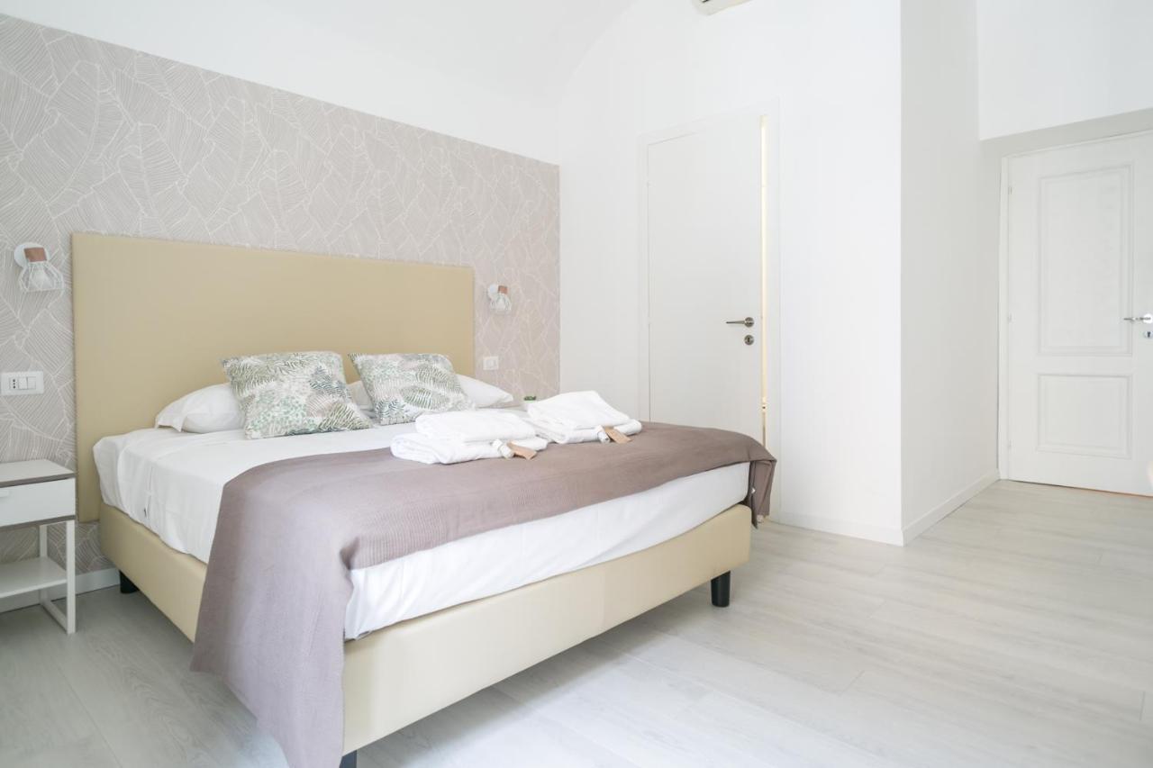 White Candia Guesthouse Roma Exterior foto